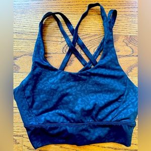 Buffbunny Rosa sports bra